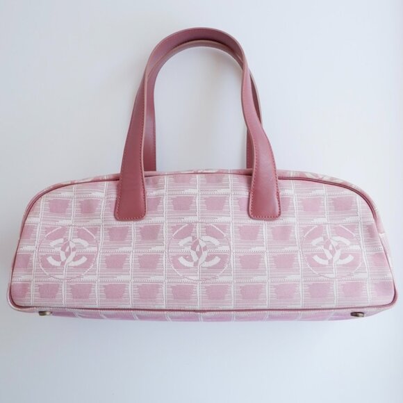 Authentic Preowned Chanel Pink Nylon New Travel Line Shoulder Bag - Picture 2 of 16